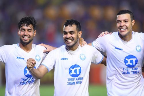 V.League vẫn còn bom tấn chuyển nhượng triệu USD