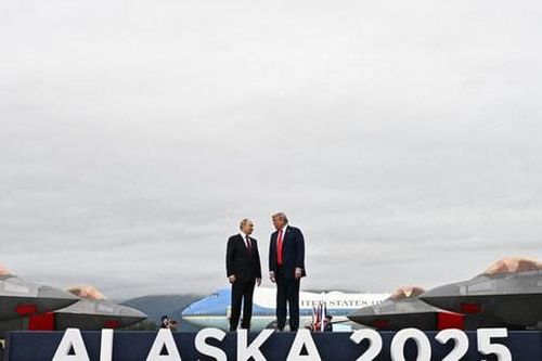 Tổng thống Nga và Mỹ gặp gỡ thượng đỉnh ở Alaska