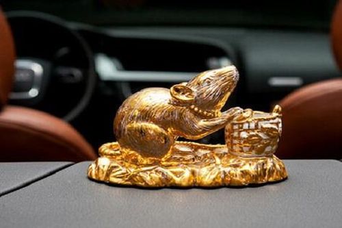 Bí quyết chọn vật phong thủy cho ô tô của người tuổi Tý