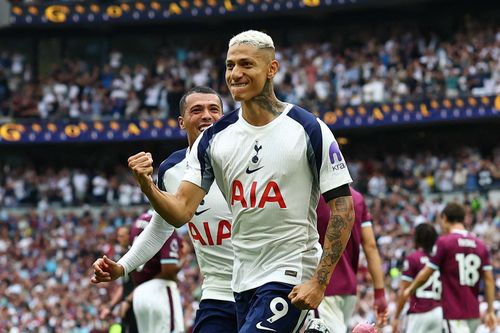 Còn ai coi thường Richarlison