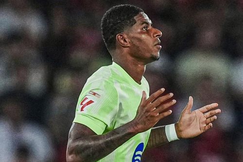 Rashford thách thức Raphinha
