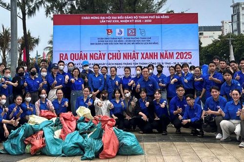 Đà Nẵng ra quân 'Ngày Chủ nhật xanh 2025' vì môi trường biển xanh - sạch - đẹp