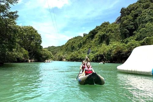Cuối tuần, trải nghiệm tuyệt vời trên sông Chày-hang Tối
