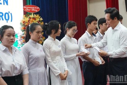 Lan tỏa phong trào khuyến học, khuyến tài ở Đồng Tháp