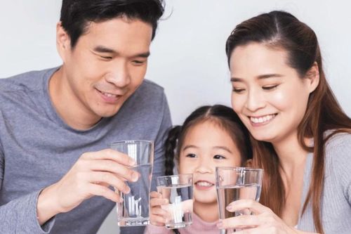Uống 'nước tinh khiết' lâu dài có hại sức khỏe không?