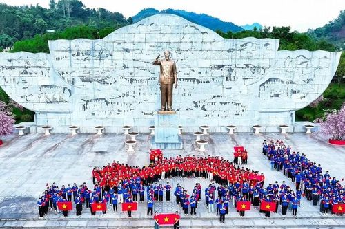 Hơn 3.000 đoàn viên Sơn La tham gia ngày hội 'Khát vọng non sông'
