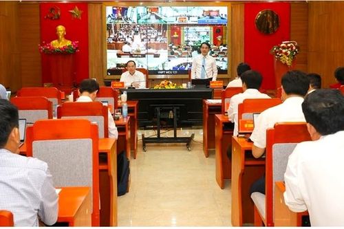Đột phá theo Nghị quyết 57: Cách làm sáng tạo ở địa phương
