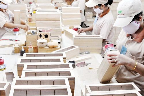 Ngành đồ gỗ trước áp lực tự chủ nguồn nguyên liệu