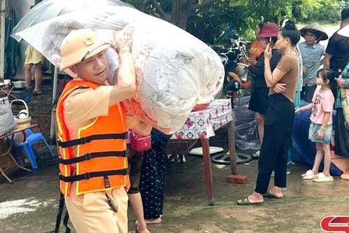 Tăng cường tuần tra kiểm soát, đảm bảo trật tự an toàn giao thông
