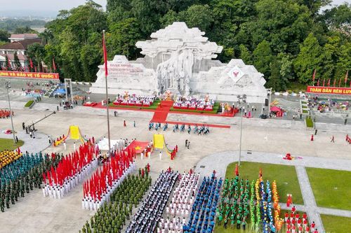 Có một con đường mang tên 17 tháng 8