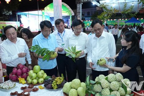 Xúc tiến tiêu thụ sản phẩm na La Hiên và nông sản trên nền tảng số