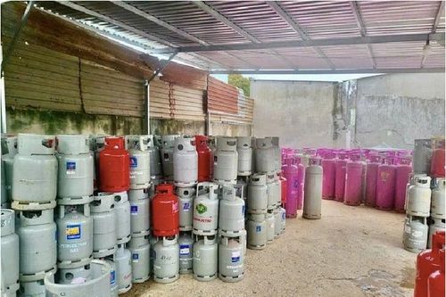 Triệt phá đường dây sang chiết, làm giả 1.000 tấn gas tại Tp.HCM