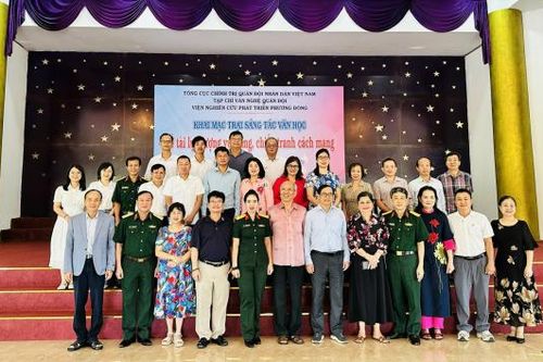 Tạp chí Văn nghệ Quân đội khai mạc trại sáng tác về lực lượng vũ trang, chiến tranh cách mạng