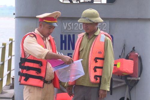 Kiểm soát 24/24 giờ trên các tuyến giao thông trọng điểm