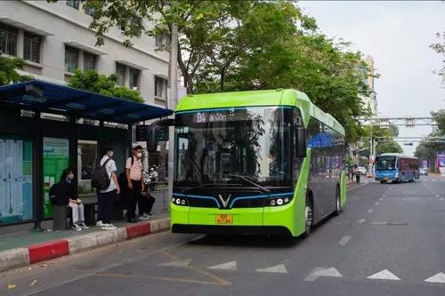Phương tiện công cộng - Giải pháp thay thế xe xăng Vành đai 1