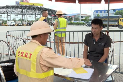 Duy trì cao điểm xử lý xe khách vi phạm