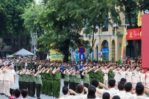 Công an thành phố Hà Nội: Vững vàng tiến bước trong kỷ nguyên mới