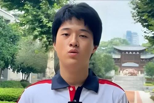Bí quyết giúp nam sinh từng nghiện game đạt điểm thi đứng đầu cả nước, được 2 trường đại học danh tiếng săn đón
