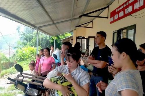 Thái Nguyên: Di dời khẩn cấp 86 nhân khẩu ra khỏi khu nguy cơ sạt lở cao ở xã Nghiên Loan