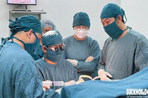 Phẫu thuật kịp thời cho bệnh nhi 15 ngày tuổi bị tắc ruột bẩm sinh