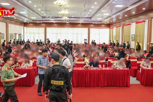 Hàng nghìn người 'sập bẫy' đa cấp tiền ảo TCIS, có cụ già hơn 80 tuổi
