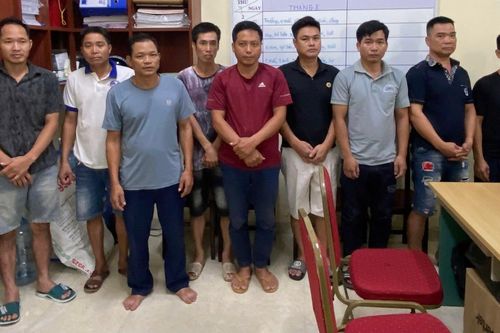 Bắt quả tang 9 đối tượng đánh 'liêng'