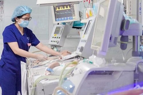 Chọn ngày giờ sinh: Niềm tin đẹp, hệ lụy khó lường