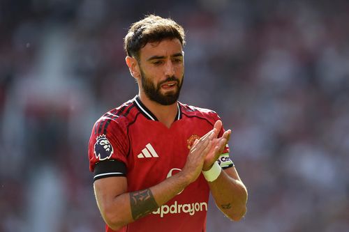 Nhìn Bruno Fernandes thi đấu, fan MU đòi mua gấp Baleba