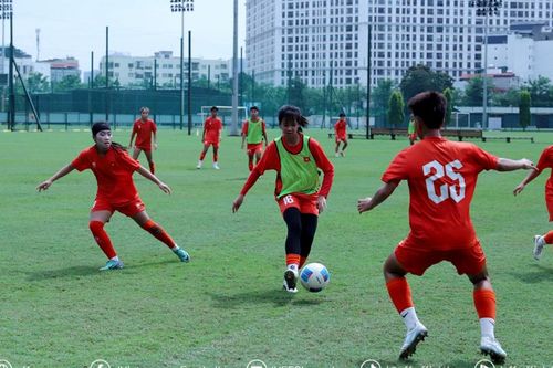 HLV Nhật Bản chốt danh sách U16 nữ Việt Nam dự giải Đông Nam Á
