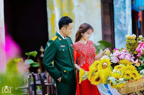 Trung úy trả chăn