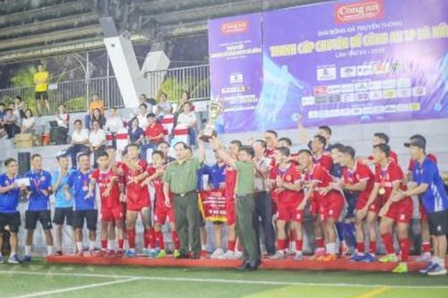Mùa giải thành công rực rỡ