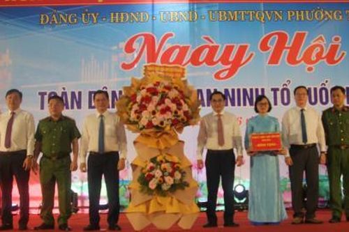 Sôi nổi Ngày hội Toàn dân bảo vệ an ninh Tổ quốc tại các địa phương