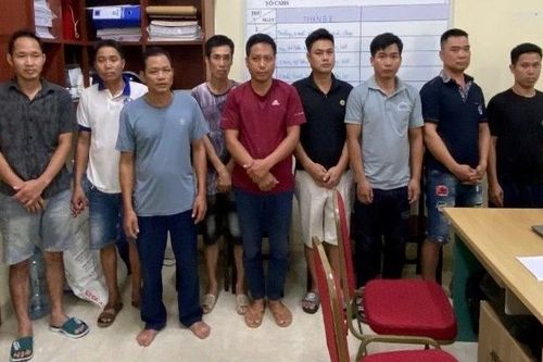 Đột kích ổ nhóm đánh bạc dưới hình thức đánh 'liêng'