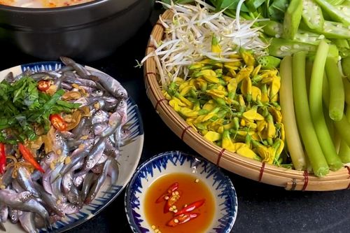 Đặc sản 'trời cho' mỗi năm 1 lần ở miền Tây, bé bằng ngón tay, nấu lẩu rất ngon
