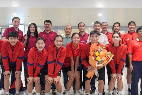 U21 Việt Nam về nước, chưa rõ án phạt của Đặng Thị Hồng