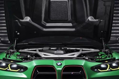 Chủ xe BMW bức xúc vì bị đại lý chém chặt hàng chục triệu khi thay dầu, lọc gió