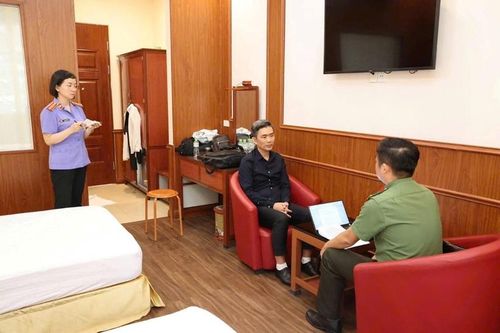 Triệt phá đường dây đa cấp núp bóng 'đầu tư tiền kỹ thuật số TCIS', thu hồi hơn 30 tỉ đồng