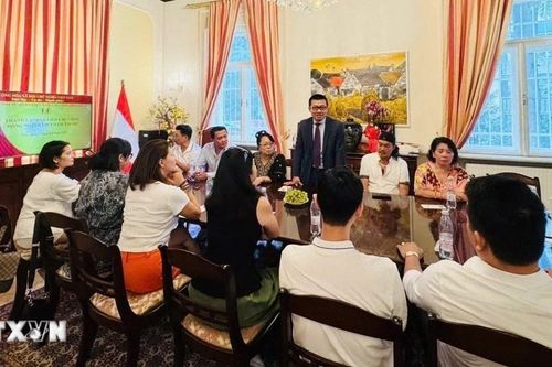 Lễ thành lập và ra mắt Ban liên lạc Cộng đồng người Việt Nam tại Áo