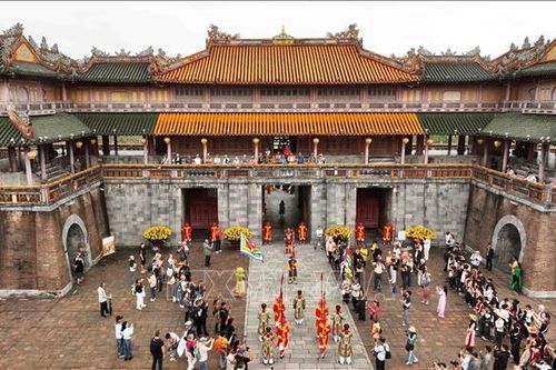 Huế khẳng định vị thế 'Di sản, bản sắc và tầm nhìn phát triển xanh'