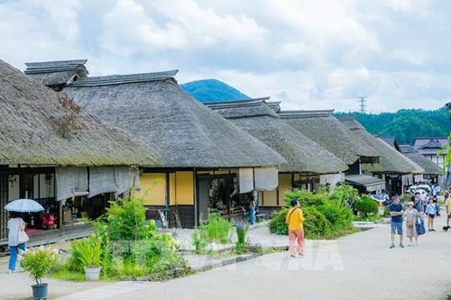 Khám phá làng cổ Ouchijuku - khu bảo tồn kiến trúc truyền thống Nhật Bản