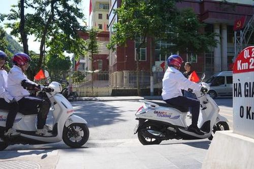 Yamaha Grande cán mốc 3.000km xuyên Việt