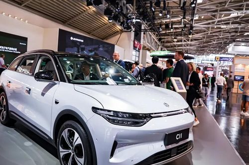Trung Quốc có 'ngôi sao' xe điện mới