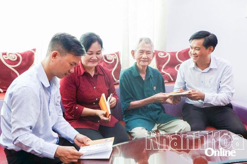 Chào mừng kỷ niệm 80 năm Cách mạng Tháng Tám thành công (19-8-1945 - 19-8-2025): Nhớ mùa thu cách mạng