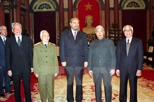 Ân nghĩa với Cuba