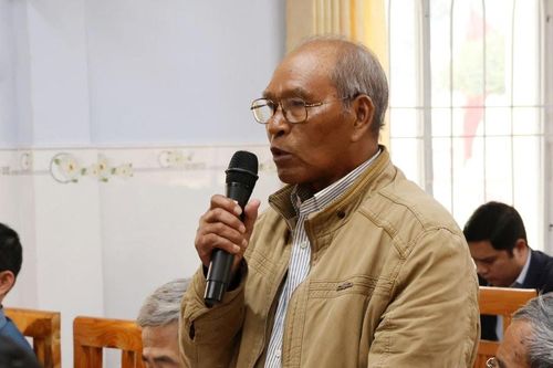 Xây dựng lộ trình miễn phí khám, chữa bệnh toàn dân