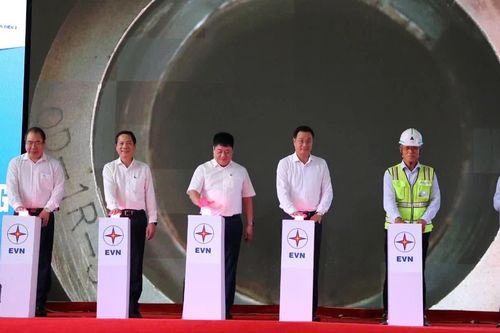Đốt dầu thành công lần đầu Lò hơi tổ máy 1, dự án Nhà máy nhiệt điện Quảng Trạch I