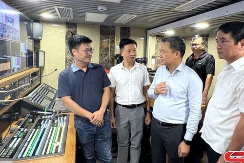 Đồng chí Chủ tịch UBND tỉnh kiểm tra công tác chuẩn bị Lễ khánh thành Dự án hệ thống thoát nước và xử lý nước thải thành phố Sơn La