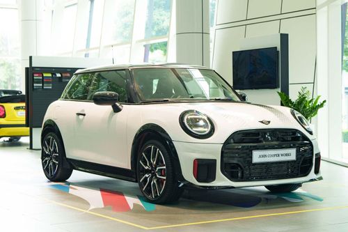 THACO giới thiệu bộ đôi MINI John Cooper Works mới tại Việt Nam