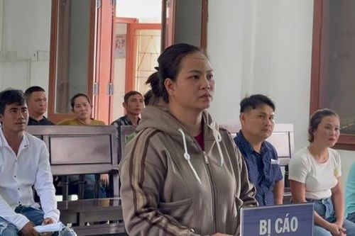 Đắk Lắk: Người phụ nữ lĩnh 9 năm tù vì đâm hai người đàn ông trọng thương