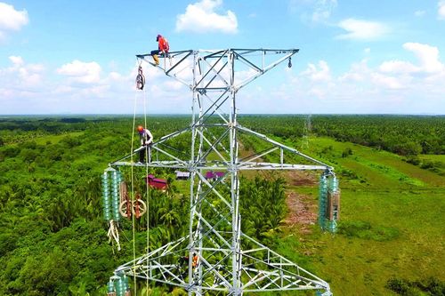 ADB, WB rót hơn 12 tỷ USD cho năng lượng tái tạo và lưới điện ASEAN